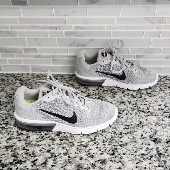 Pure Platinum Gray Nike Air Max Sequent 2 Running Shoes 7.5 sneakers 852465-001 - Picture 3 of 7